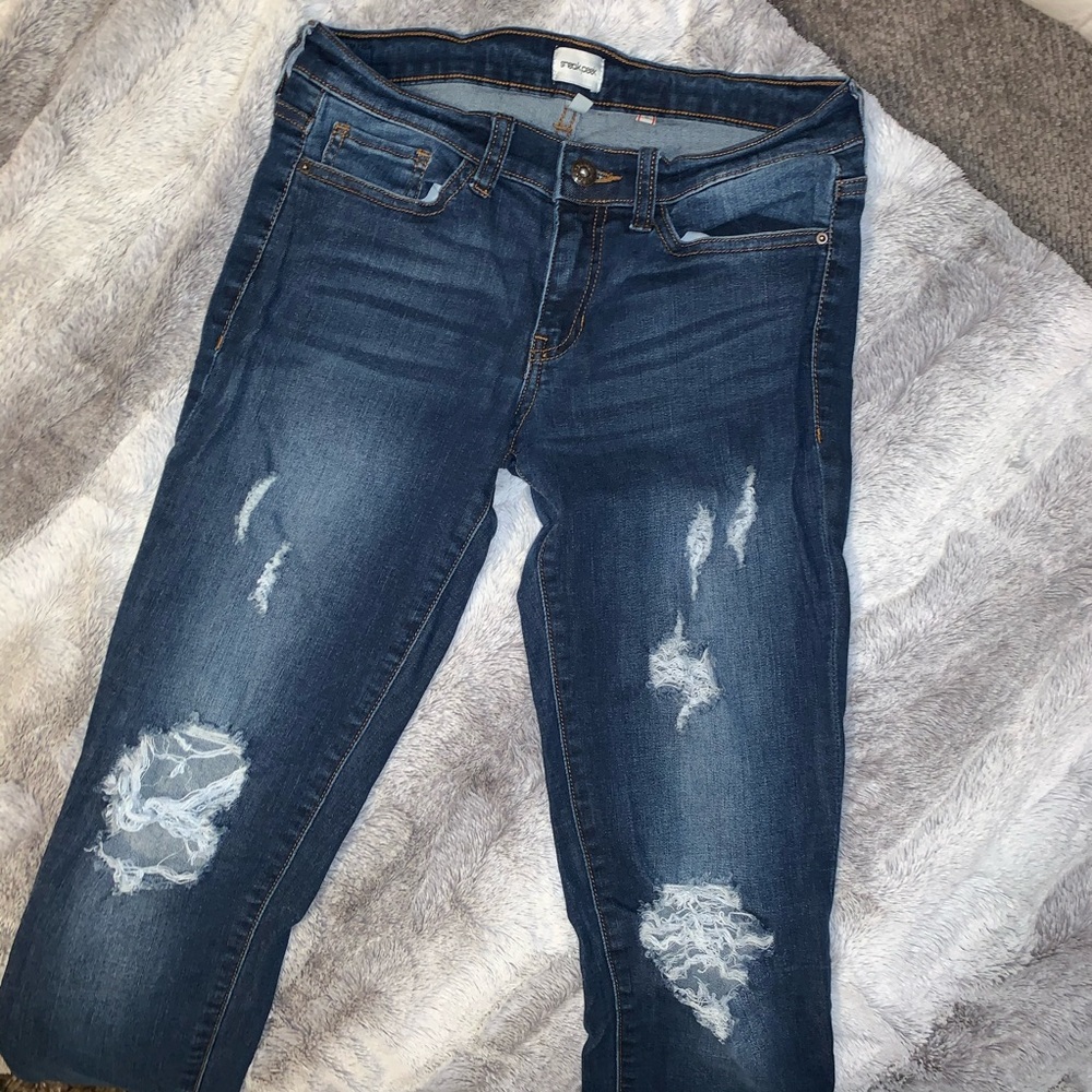 Sneak Peek distressed jeans
